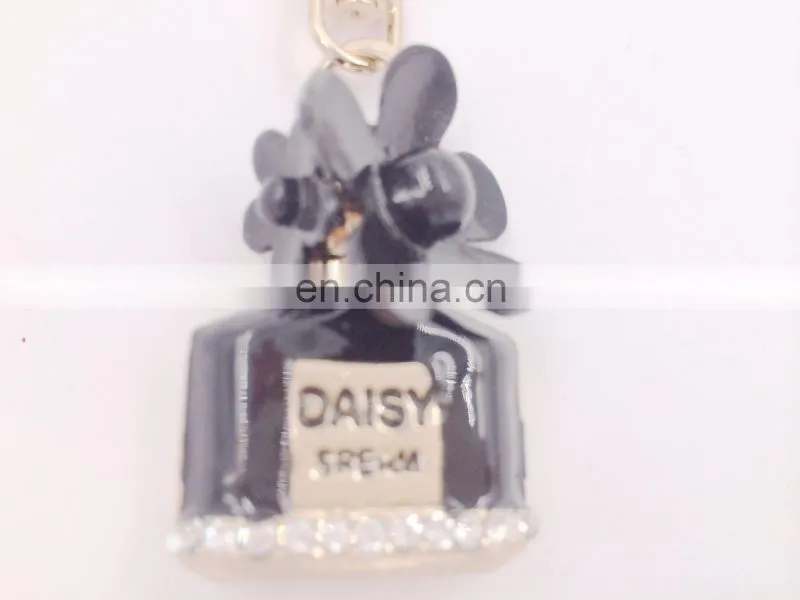 Customize Flower Shape Key Chain Promotion Fashion Key Chain
