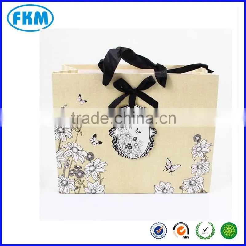 Glossy Material Paper Shopping Bag