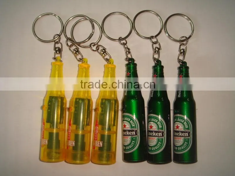 2016 promotional led beer bottle shape led projector keychain with customized logo