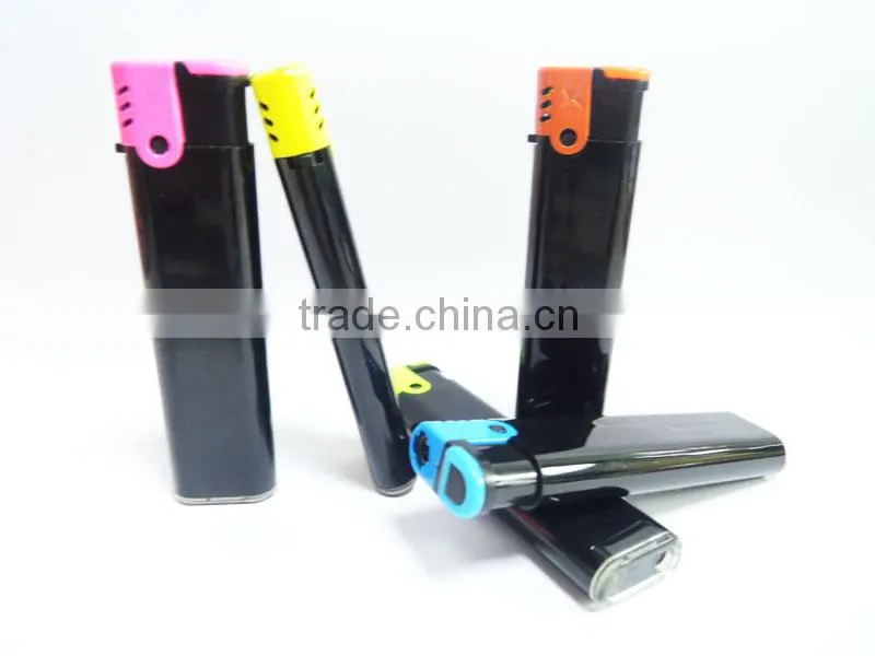 gas cigarette lighter ,quality electron windproof lighter with colored cap and ignition