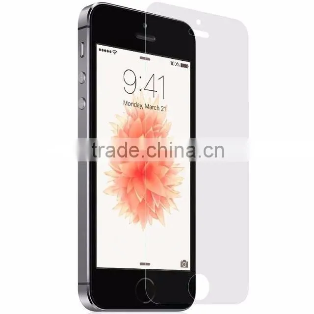 Momax Nanometer 2.5D Air 0.2mm Glass Protector For iPhone SE Anti-Scratch Tempered Glass Protector For iPhone SE TB-0335
