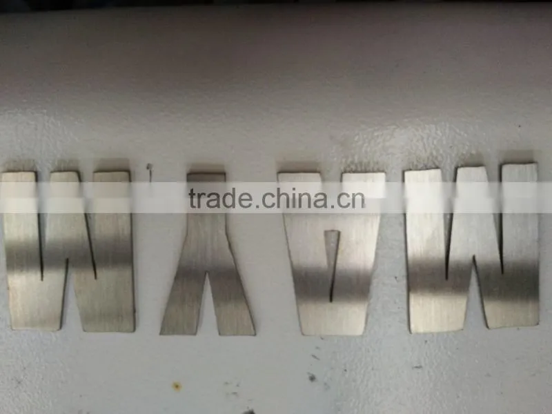 1000W High quality and high precision Fiber laser cutting mental machine of Dowell