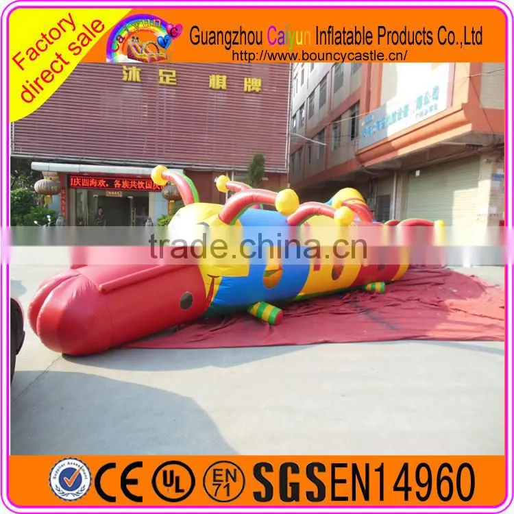 Commercial obstacle inflatable assualt obstacle course for team building