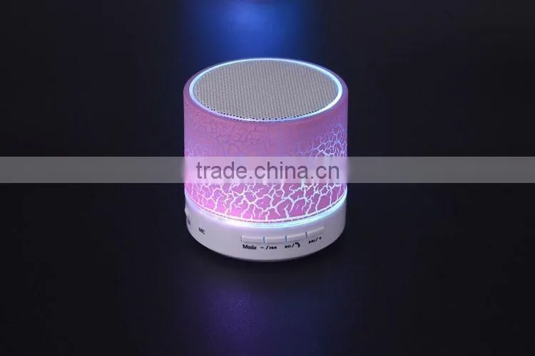 RGKNSE High Quality LED Speaker 300mAh Wireless Bluetooth Speaker with LED Light Brass mini Speaker