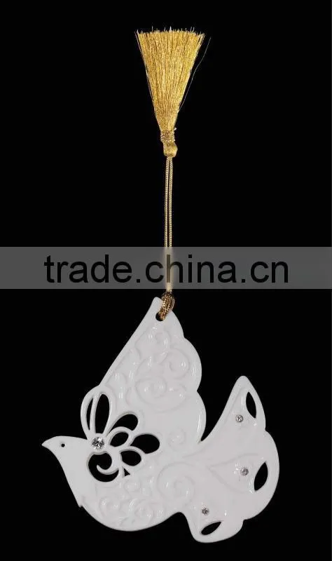 Hot Sale Porcelain Christmas Dove Hanging Ornament Stand with Porcelain Ball Pendant WS331-SS10098B