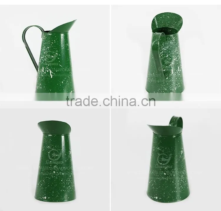 Garden iron powder coating green bottles and jug for flower metal water jugs