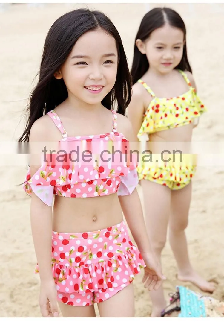 2016 new children's girls swimsuit split swimwear children cute cherry bikini