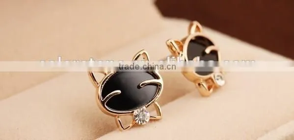 Kitty Cat Earrings Black Cat Stud Earrings Crystal Cat Earrings