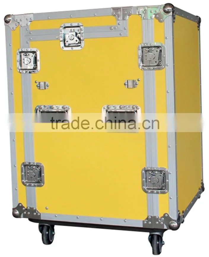 folding table with carry case