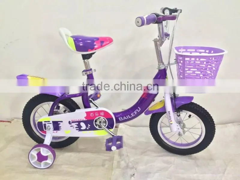 baby in a walker/baby walker with 8 swivel wheels/rolling baby walker