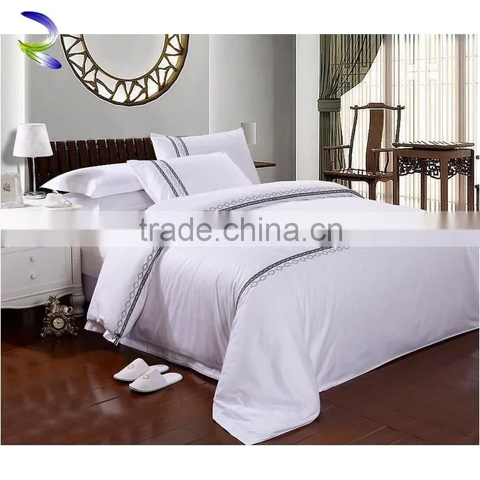 Customized cheap and comfortable hotel bedding sets bedding set