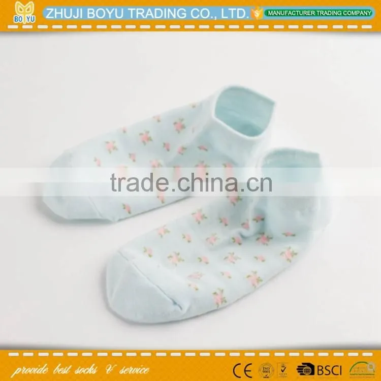 wholesale mens lanesboro sport socks; jacquard dot short tube personality fashion ladies socks; patterned ankle socks