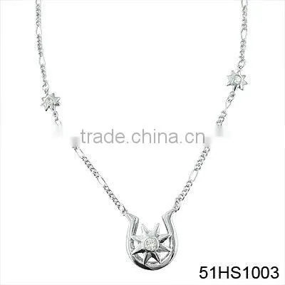 2013 Latest Design Horse Shoe Necklace in Necklaces