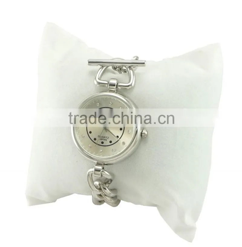 Fahsion Women Wristwatch Elegant Watch chain bracelet watches