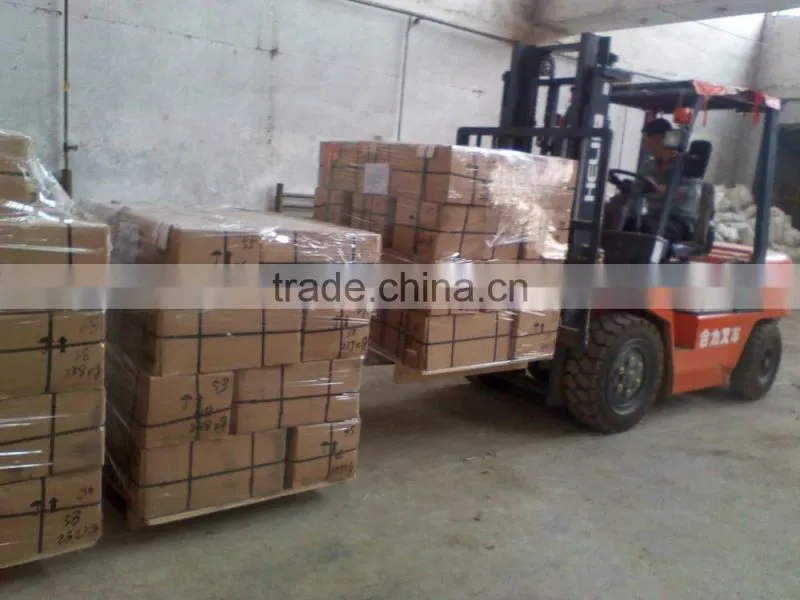 E-glass & C-glass fiberglass roving yarn factory price