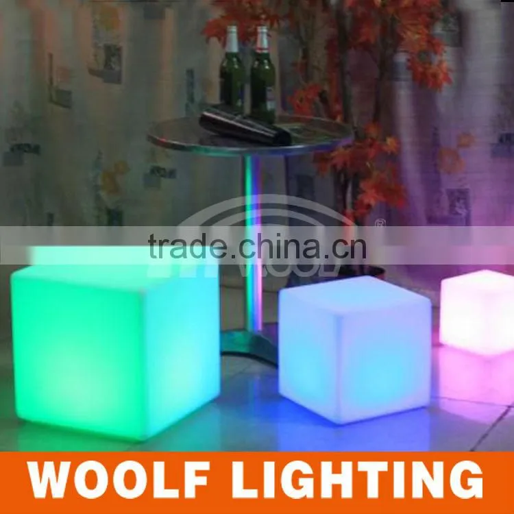 Outdoor Waterproof Illuminated LED Cube Decorative Lighting Garden LED Lighting