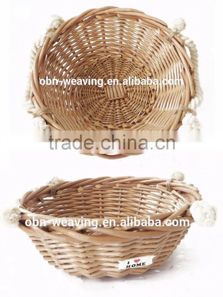 China customized cheap decorative stylish christmas empty mini gift wicker baskets wholesale