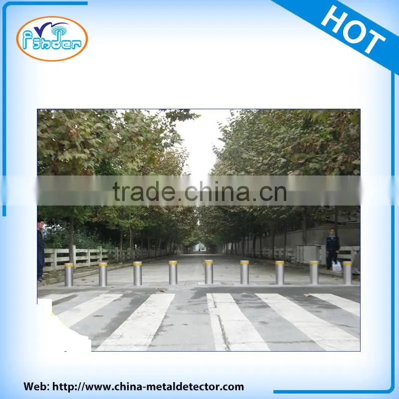 Automatic rising electronic retractable removeable bollard