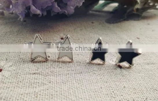The pentagram allergy stud earrings