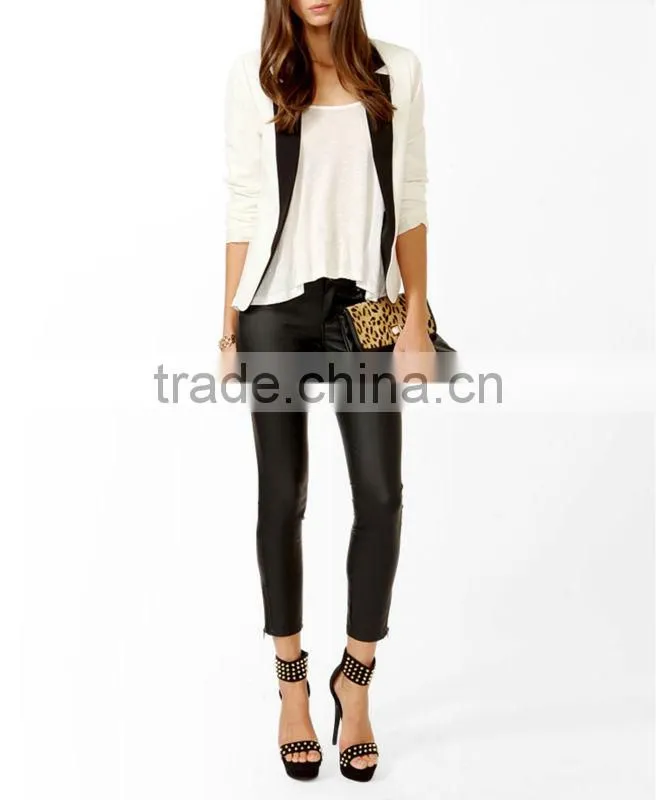 Essential Contrast Lapel Blazer