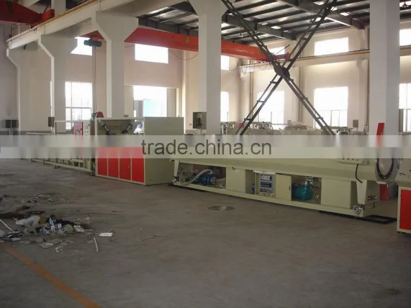 PVC sewer pipe machine