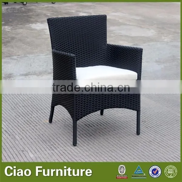Black rattan furniture dining set table with middle hole