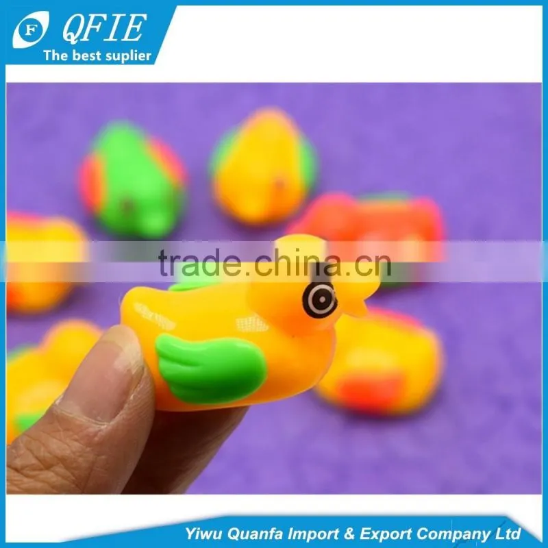 High quality plastic small yellow duck launcher toys for capsule and vending machine