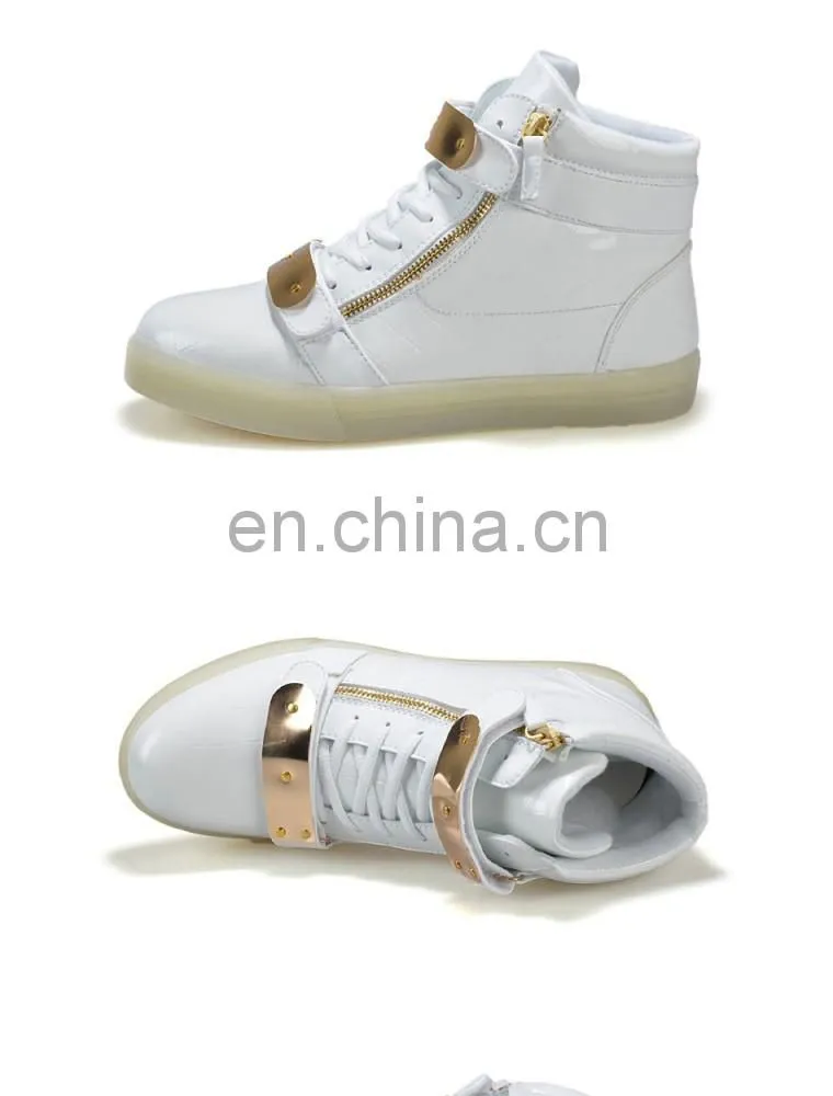 Wholesale footwear New design Ladies light shoes Men women dancing shoes luminous high cut LED shoes sneakers