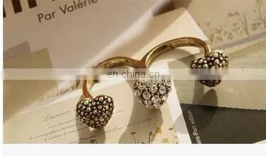 2017 New Fashion Three Heart Simulated Diamond Two Finger Rings Fashion Retro Double Finger Open Ring Classic Fashion