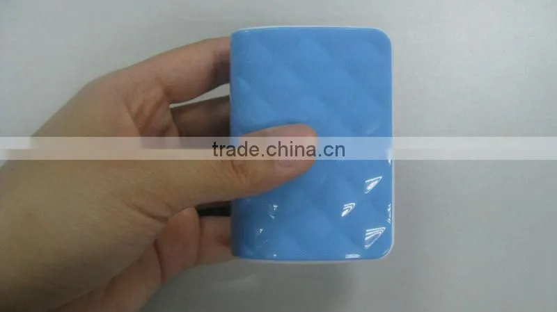 External universal power pack PB012