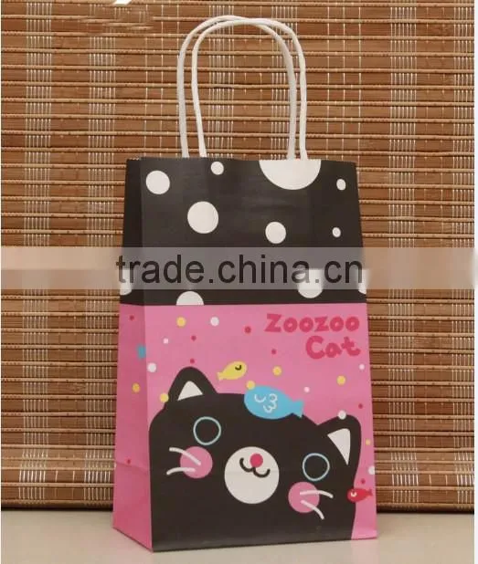 Factory wholesale paper shopping bag kraft gift paper bag with low price