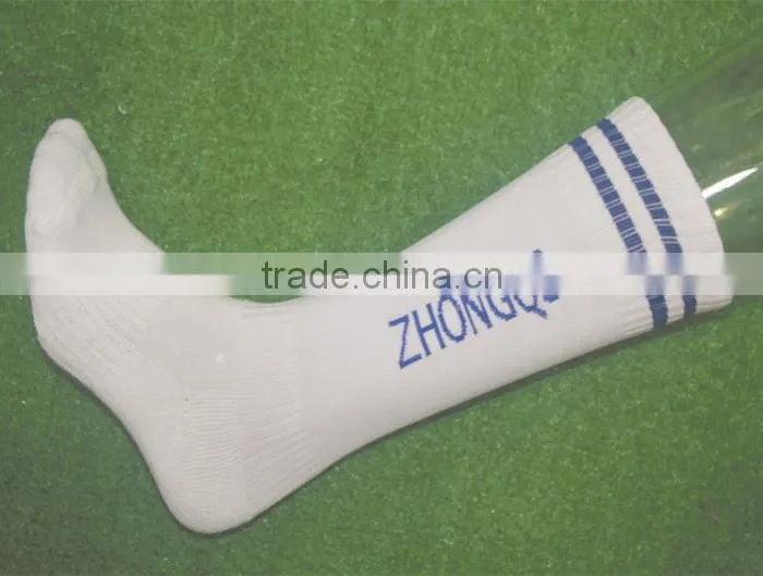 Wholesale 100% polyester stock long striped soccer socks