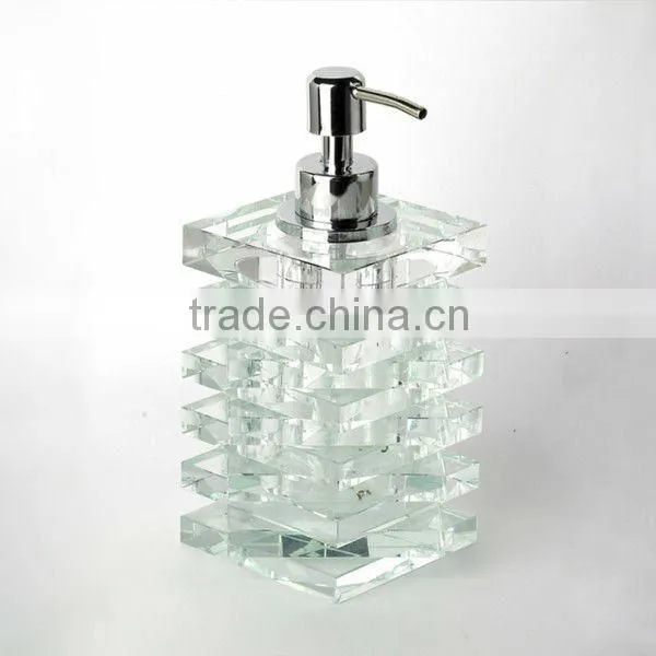 2016 crystal new design empty glass hand wahing liquid bottle