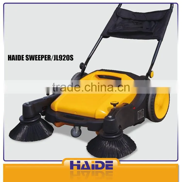 Multi-functional workshop sweeping machine