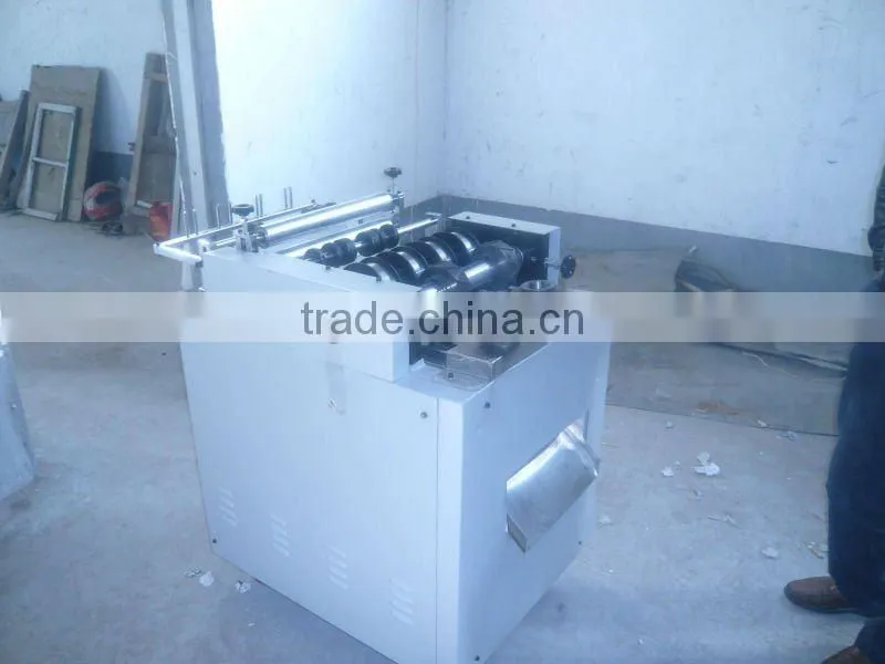 fish food machine