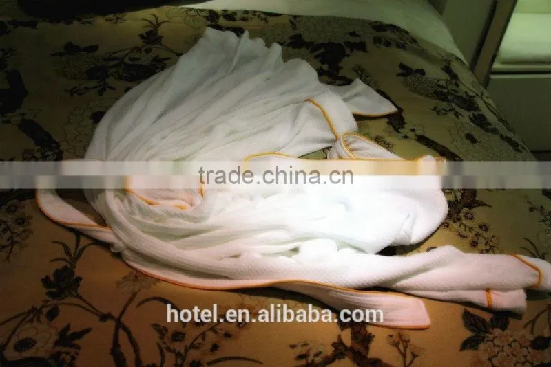 Chinese Products Waffle Bath Robe With Embroidery Logo