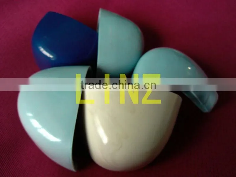 Plastic safety toe caps for rubber boots