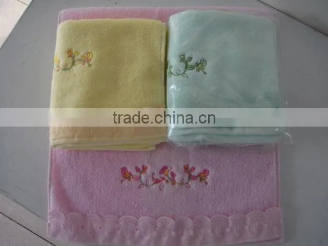 Factory direct sale cotton embroidery lace face towel