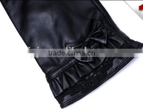 New style black color C40 Thinsulate lining women gloves with bow