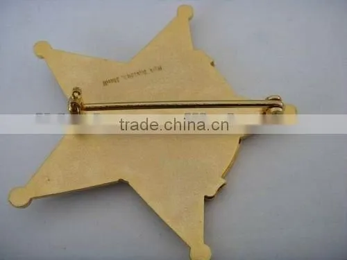 Personalized sabre pin badge