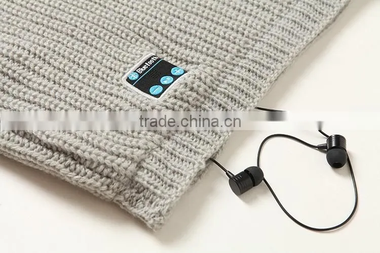 Wireless music neck warmer hands free EU standard for winter outdoor wearable device