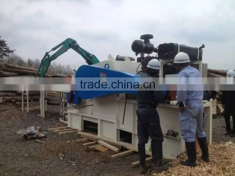 2-4T/H Capacity Wood Sawdust Log Making Machine For Cotton Firewood , Pine