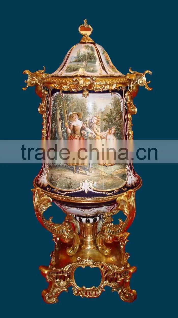 Luxury Royal Style Gilt Brass Soup Pot, Excellent Hand Painted Porcelain with Gold Plated Bronze Handle and Base Stockpot