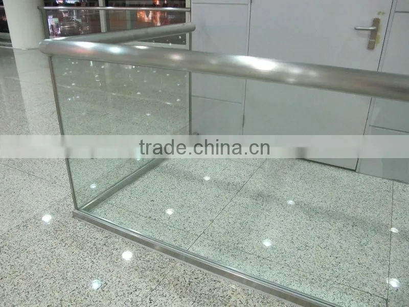Glass Railing With Slot Channep Pipe And Tempered Glass Panels