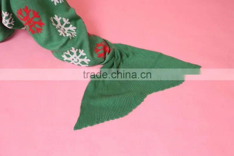Customized size and color christmas green knitted mermaid tail blanket for ladies