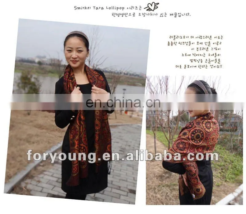 polka dot stoles and all kinds of shawls