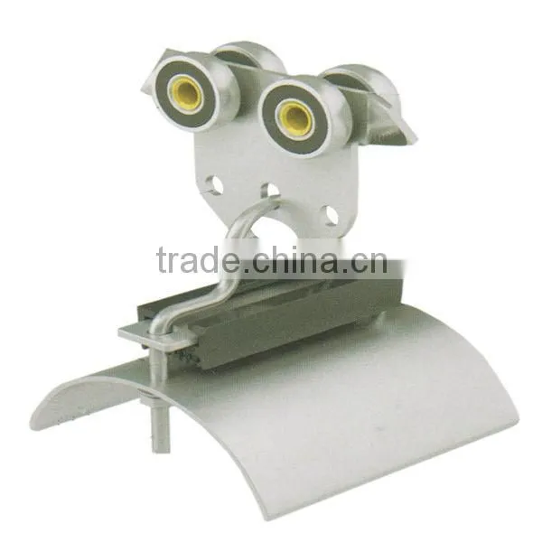 Competitive C-Track wedding dress hanger with best quality