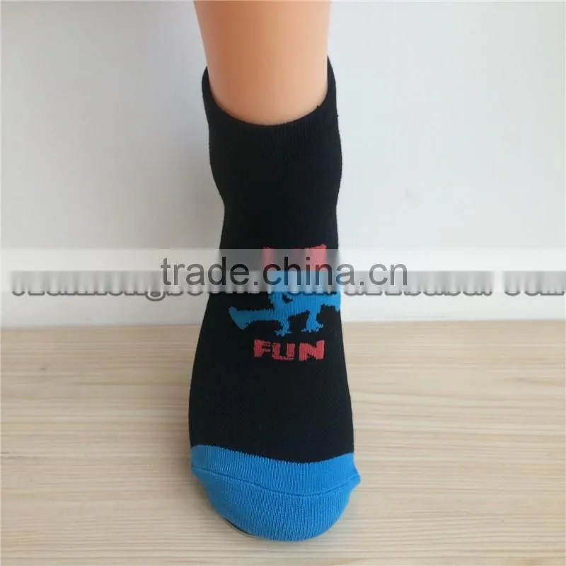 Trampoline Jump Gripper Socks Non Slip Grip Socks For Jump Compression Indoor Trampoline Park Socks