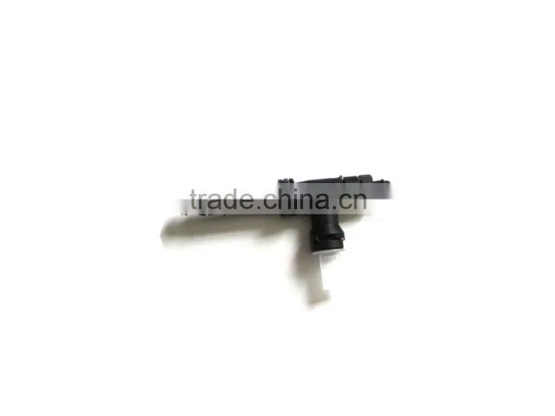 Transit V348 auto clutch master cylinder V-sized connector JMC QINGLING pick up truck auto spare parts