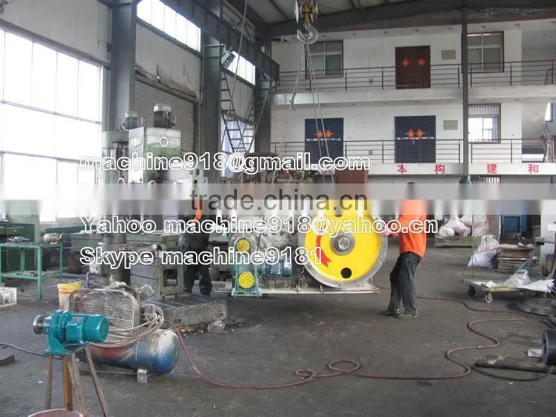 Hot selling wood briqutte sawdust block making machine on promotion